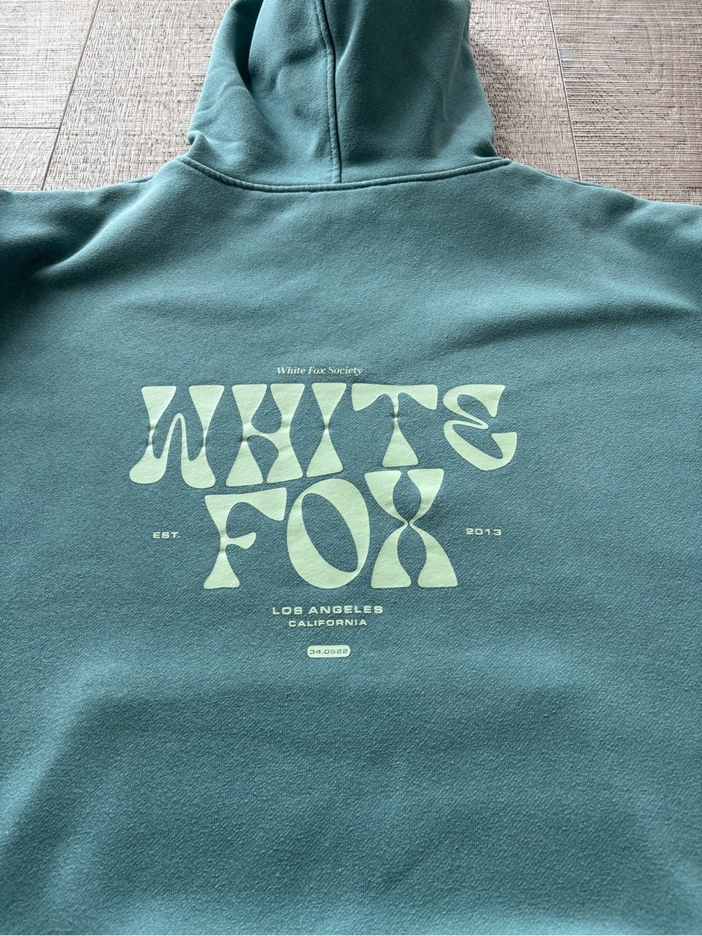 White Fox Hoodie, Size M/L - Picture 4 of 5